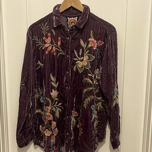 Exquisite New Johnny Was crushed dusty purple long sleeve top Medium